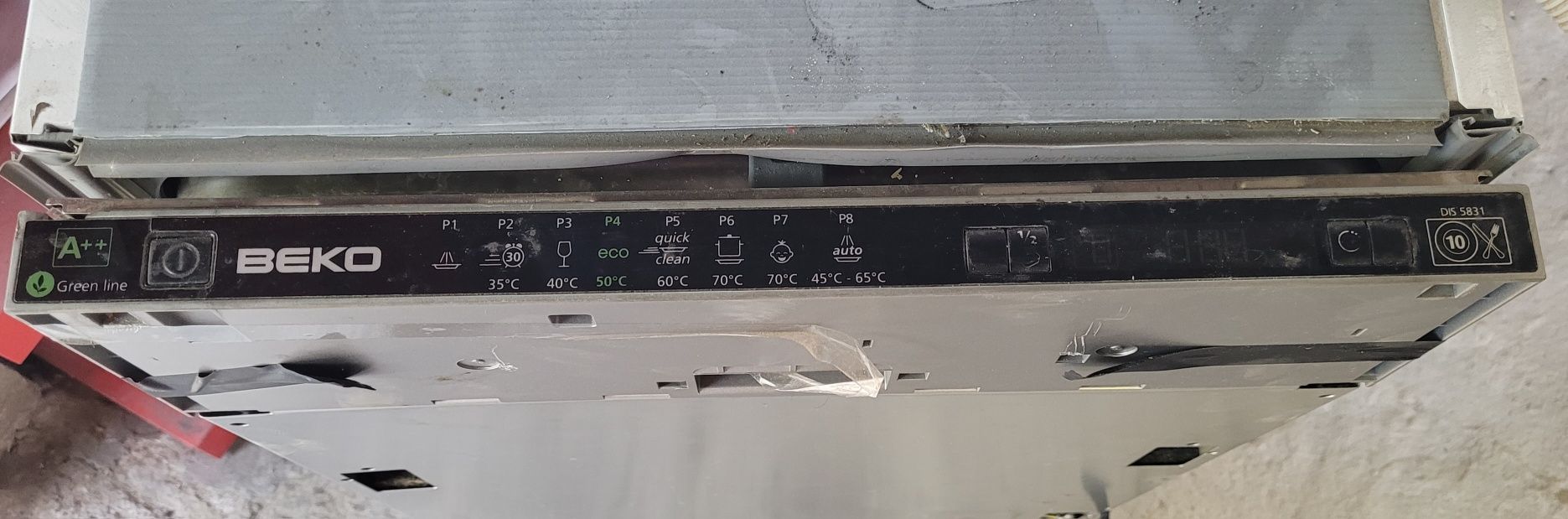 Zmywarka Beko DIS5831