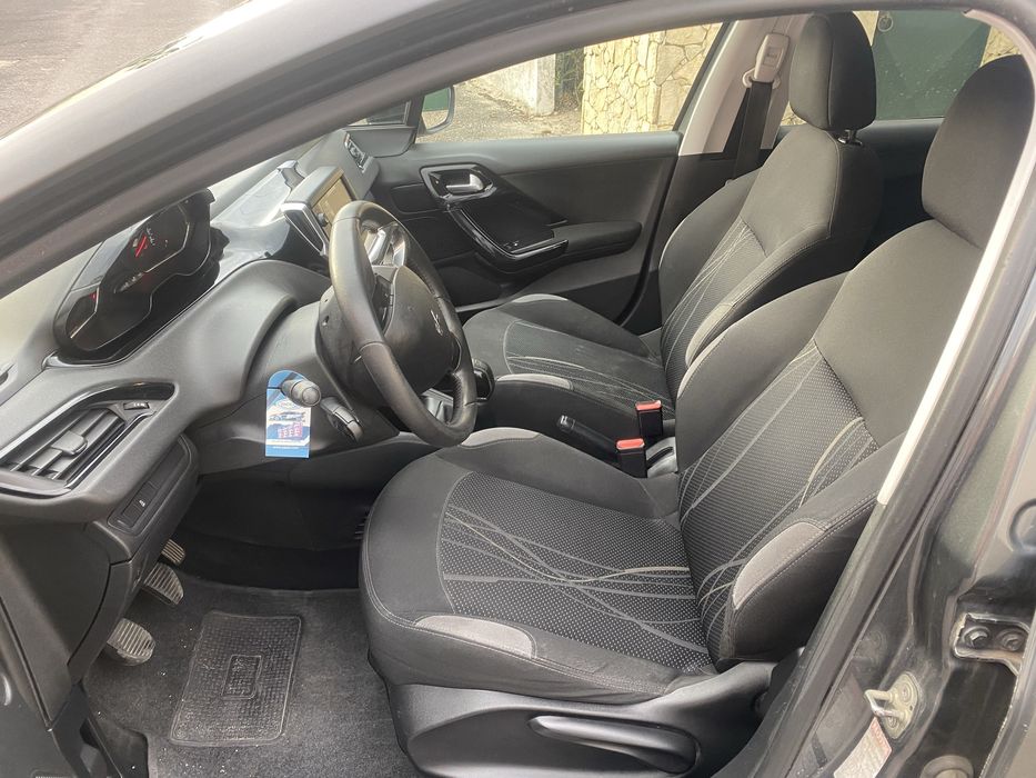 Peugeot 208 1.4 HDI