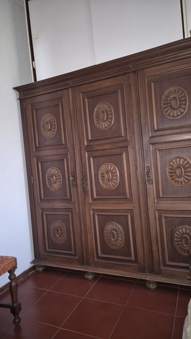 Conjunto de mobília de quarto  em pinho