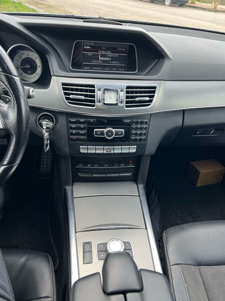MERCEDES  E 300  HYBRID