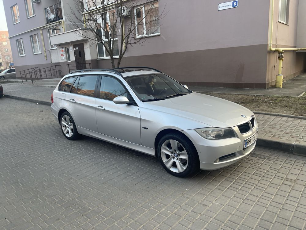 Продам BMW e91 в хорошем состояние