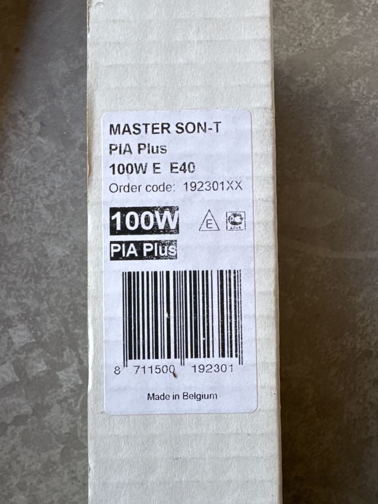 Żarówka Philips son-t pia plus 100 w E40