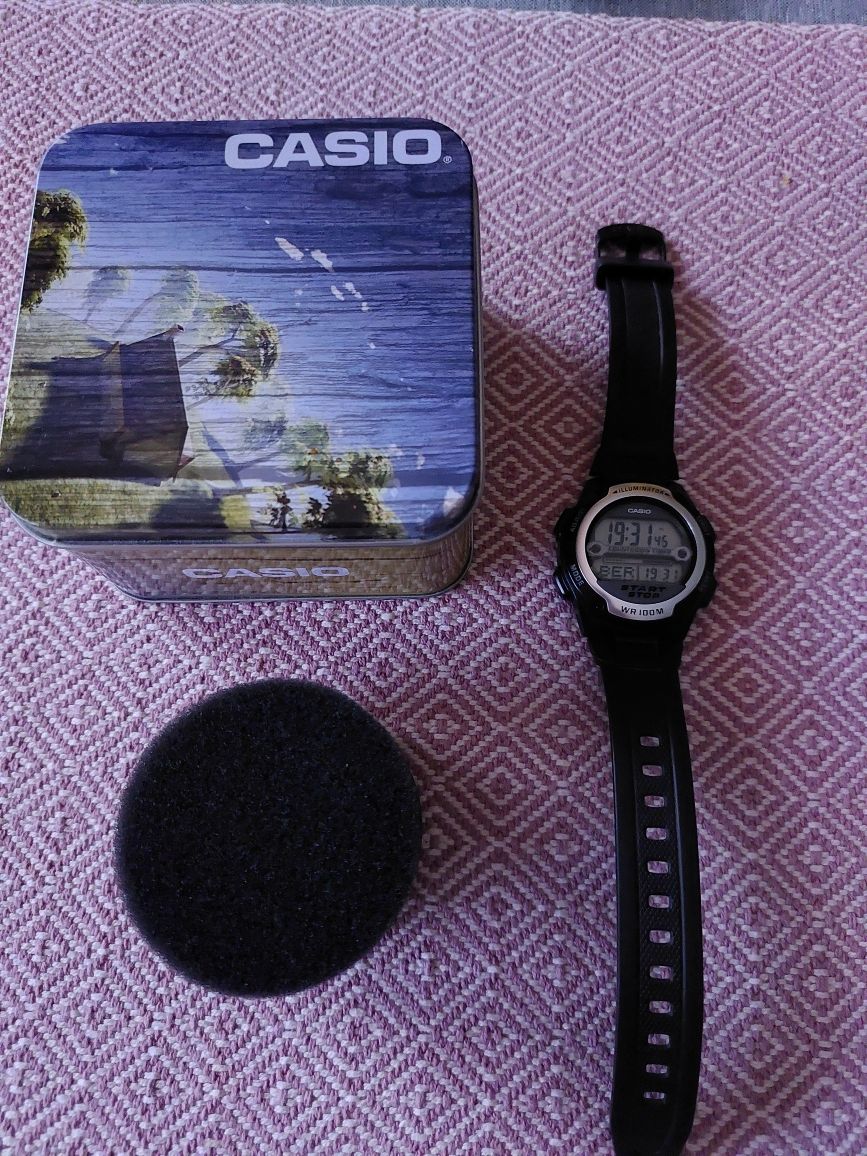Zegarek CASIO stan idealny