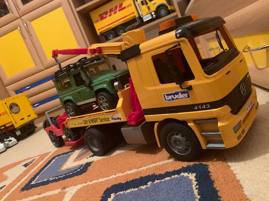 Mercedes Pomoc Drogowa plus Jeep