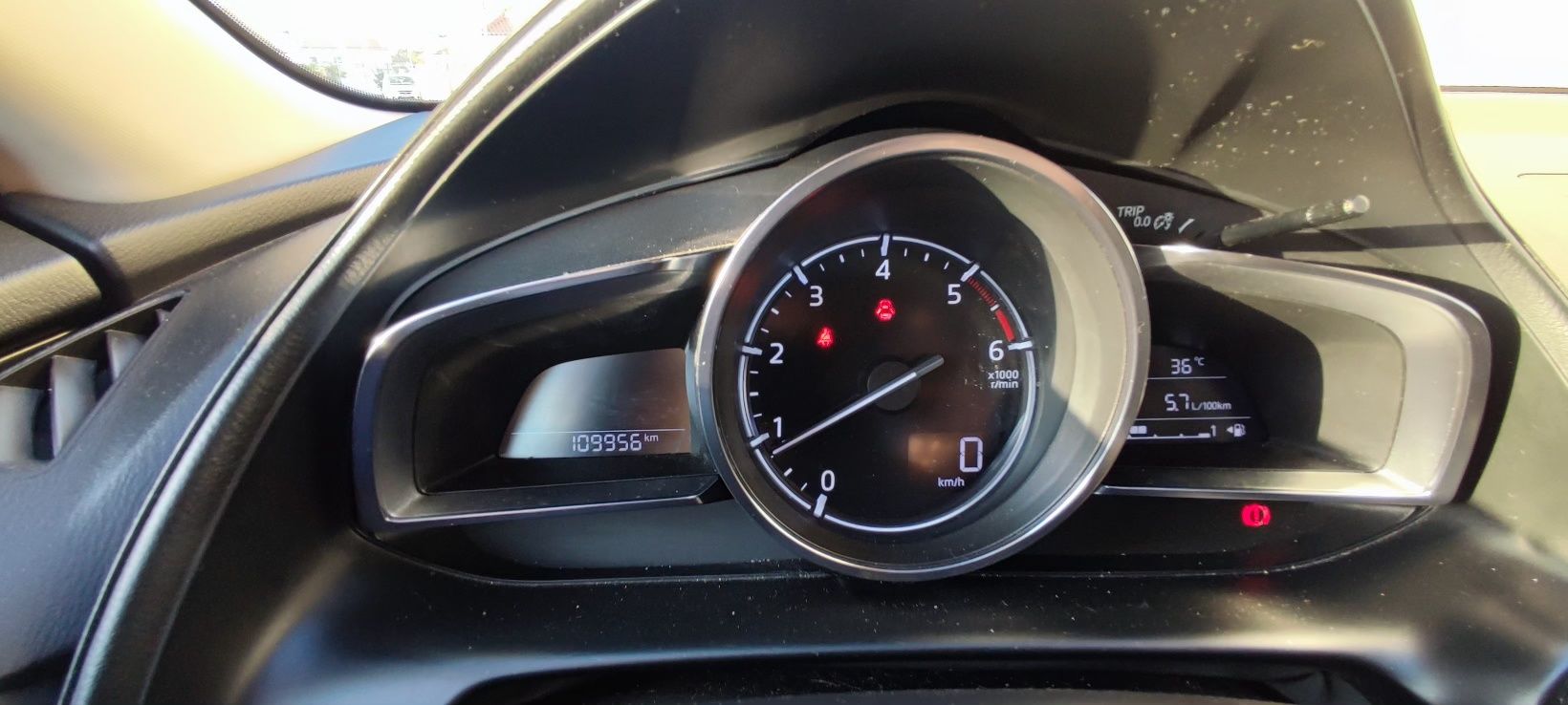 Mazda CX-3 Sky. Excellence Navi Full extras
