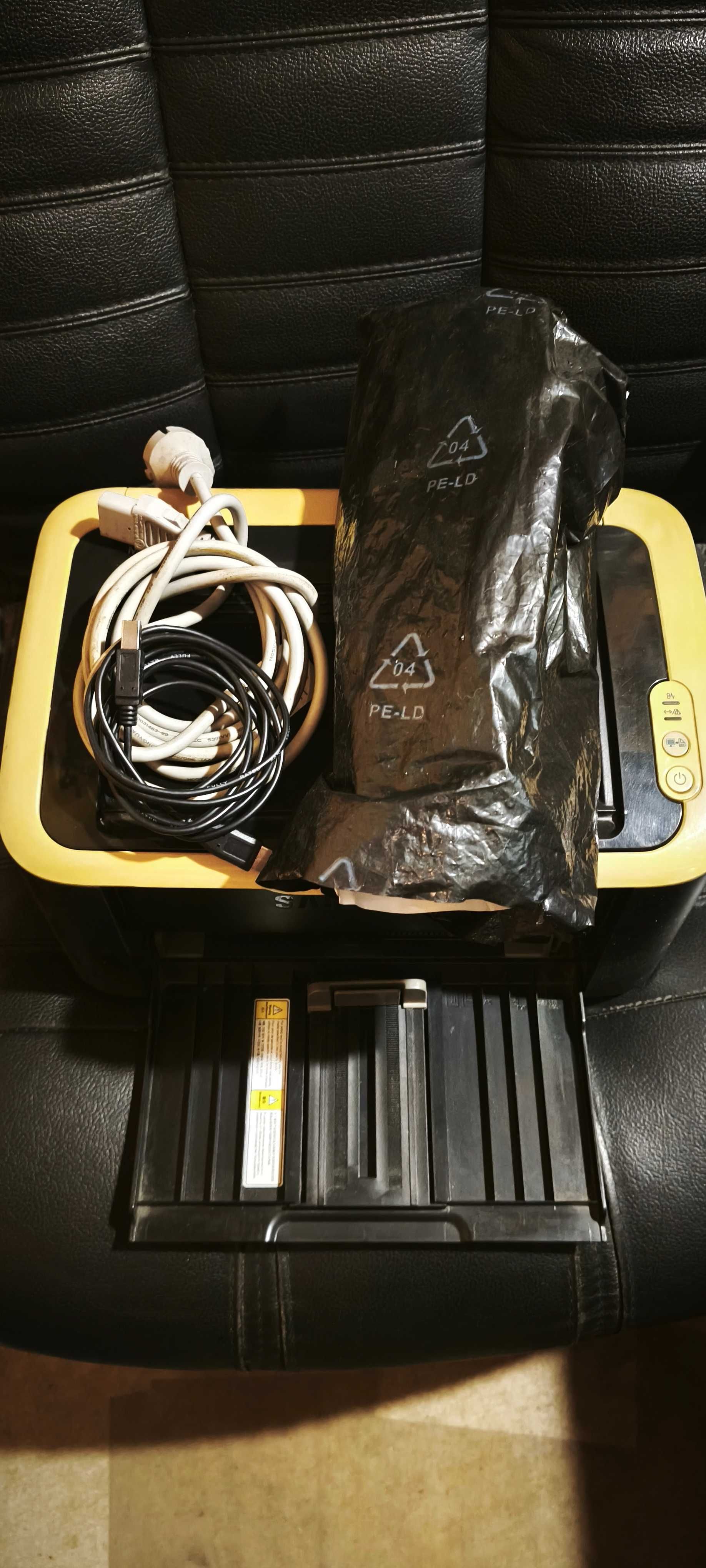 Принтер Samsung ML-1661