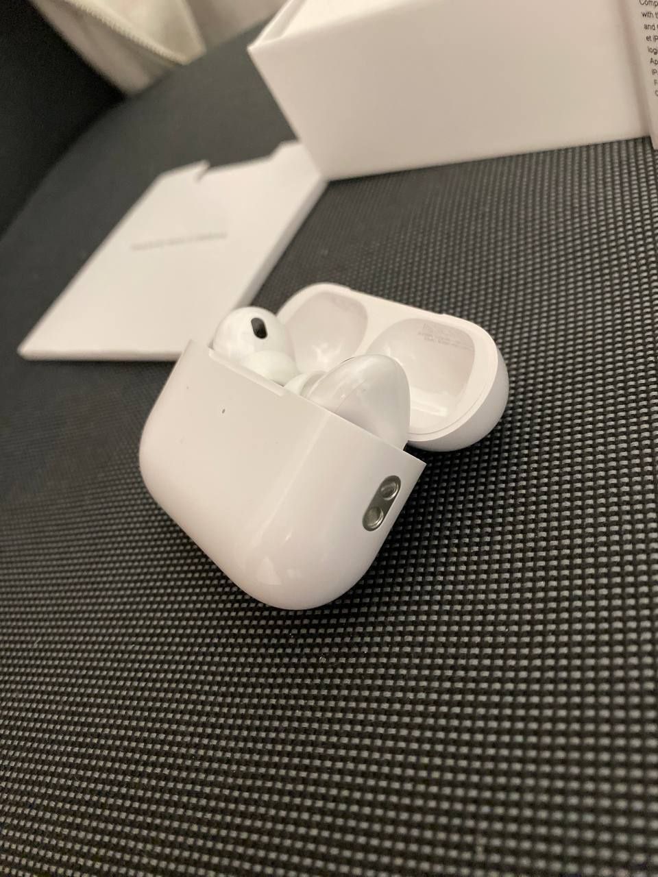 Продаж AirPods pro 2