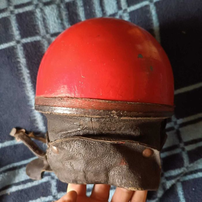 Kask Orzeszek Nirton z epoki PRL-u