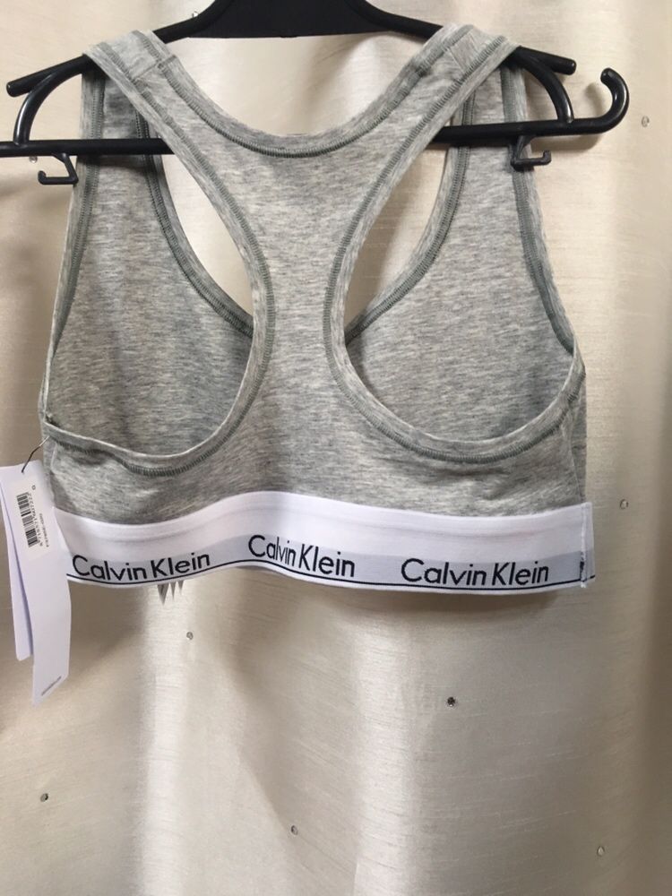 Calvin Klein oryginalny biustonosz S