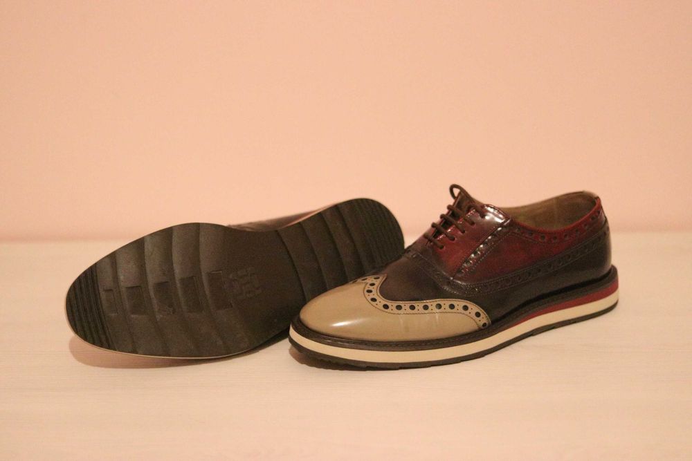 Sapatos de homem Cohibas em pele