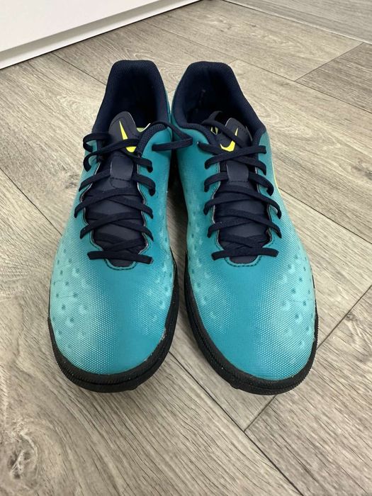 Фірмові сороконіжки Nike.42