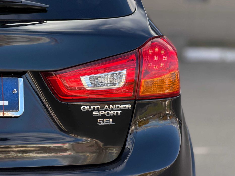 Avtoreal Mitsubishi Outlander Sport
2017