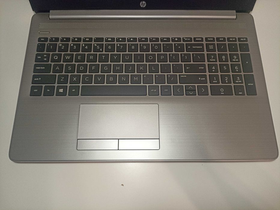 Laptop HP 255 G7 | 15.6'' | AMD A6-9225 | 8GB RAM | 256GB SSD | Win 10