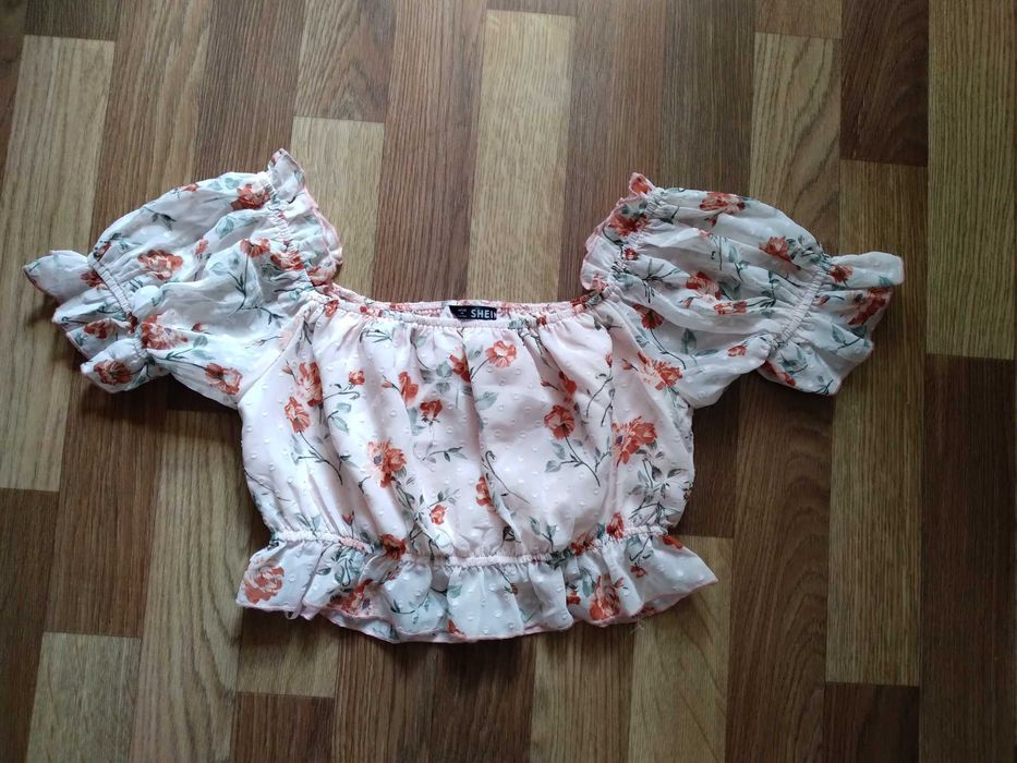 Легкий топ на підлітка