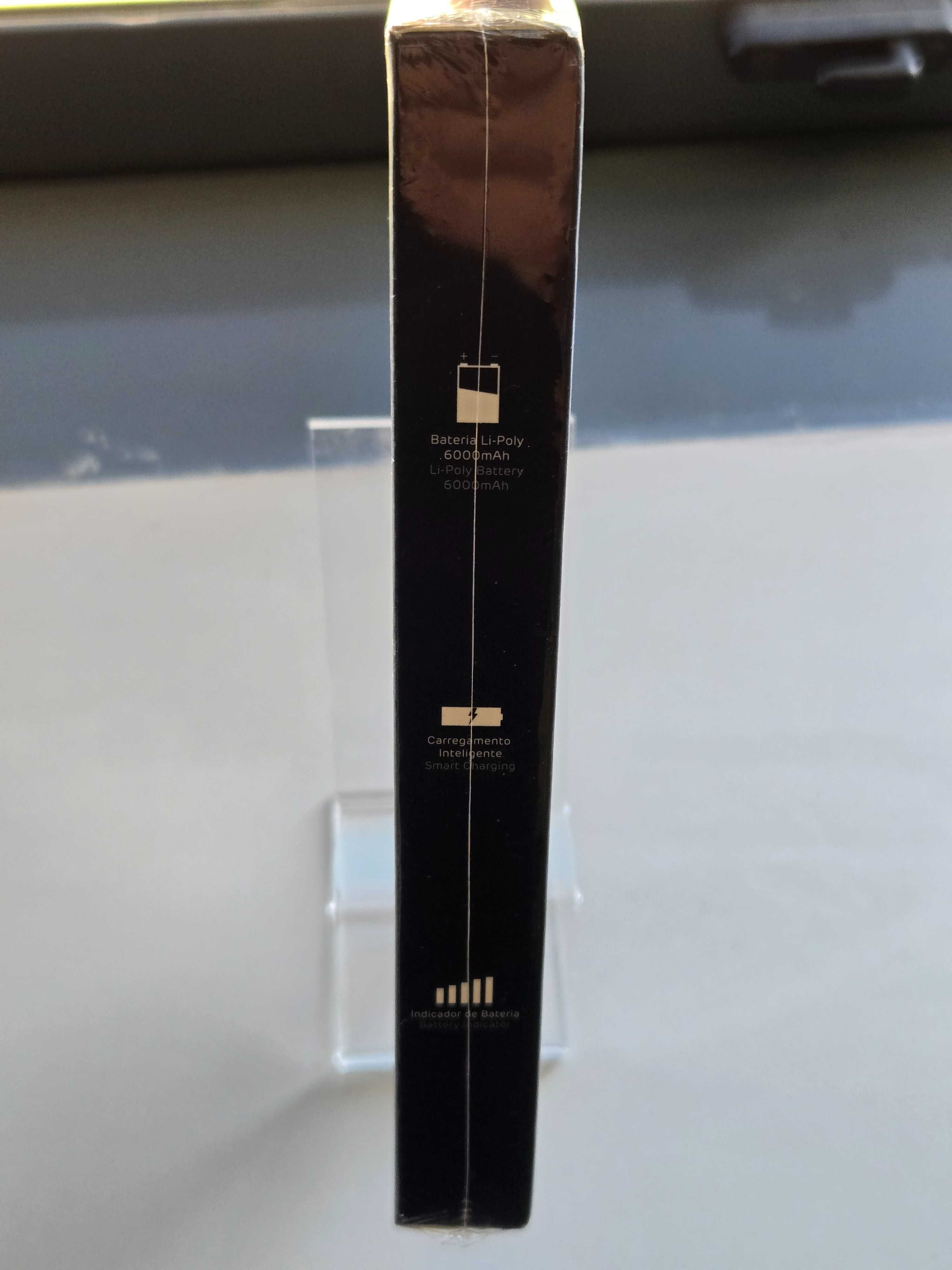 Power Bank de 6000 mHA em caixa selada