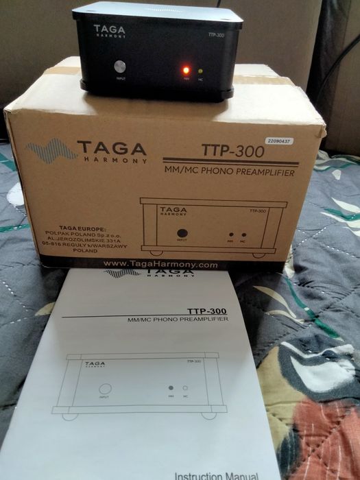 Przedwzmacniacz gramofonowy Taga Harmony TTP-300 do wkładek MM i MC .