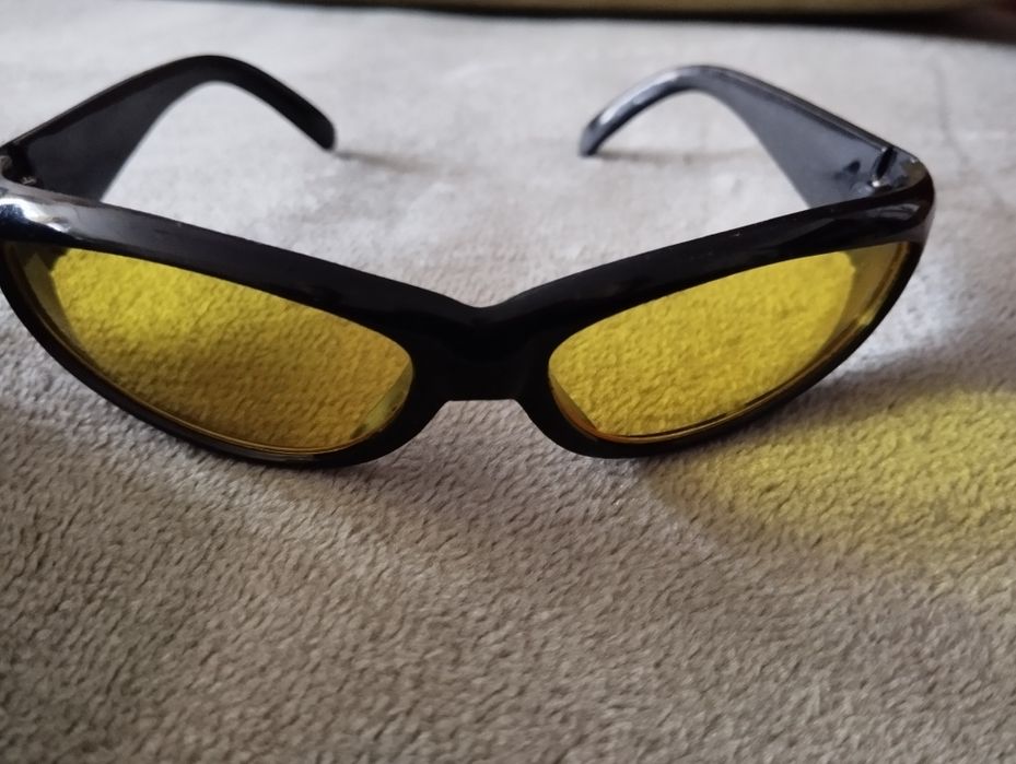 Очки защитные жёлтые,б/у.