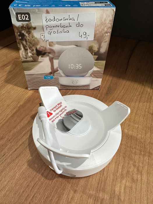 Powerbank/ podstawka do glosnika Alexa/ Echo dot
