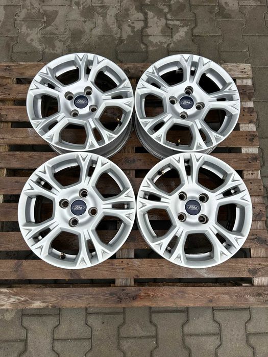4x108 6j x 15" et37,5 FORD OE komplet alufelgi