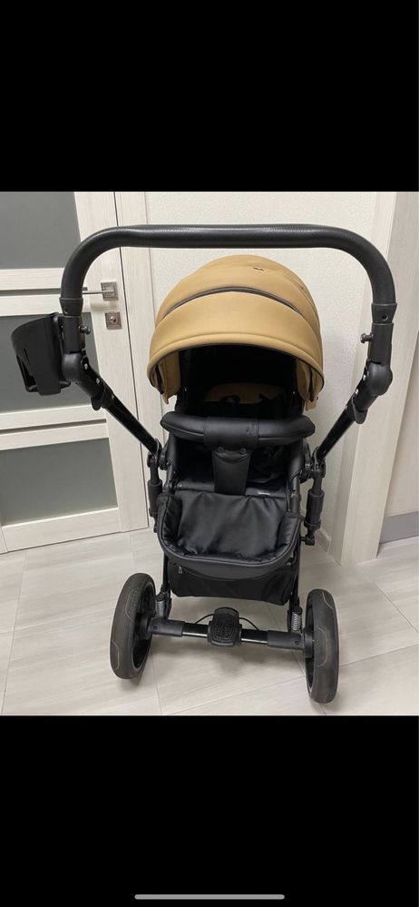 Коляска бренду Mimikids модель Classic 2 в 1