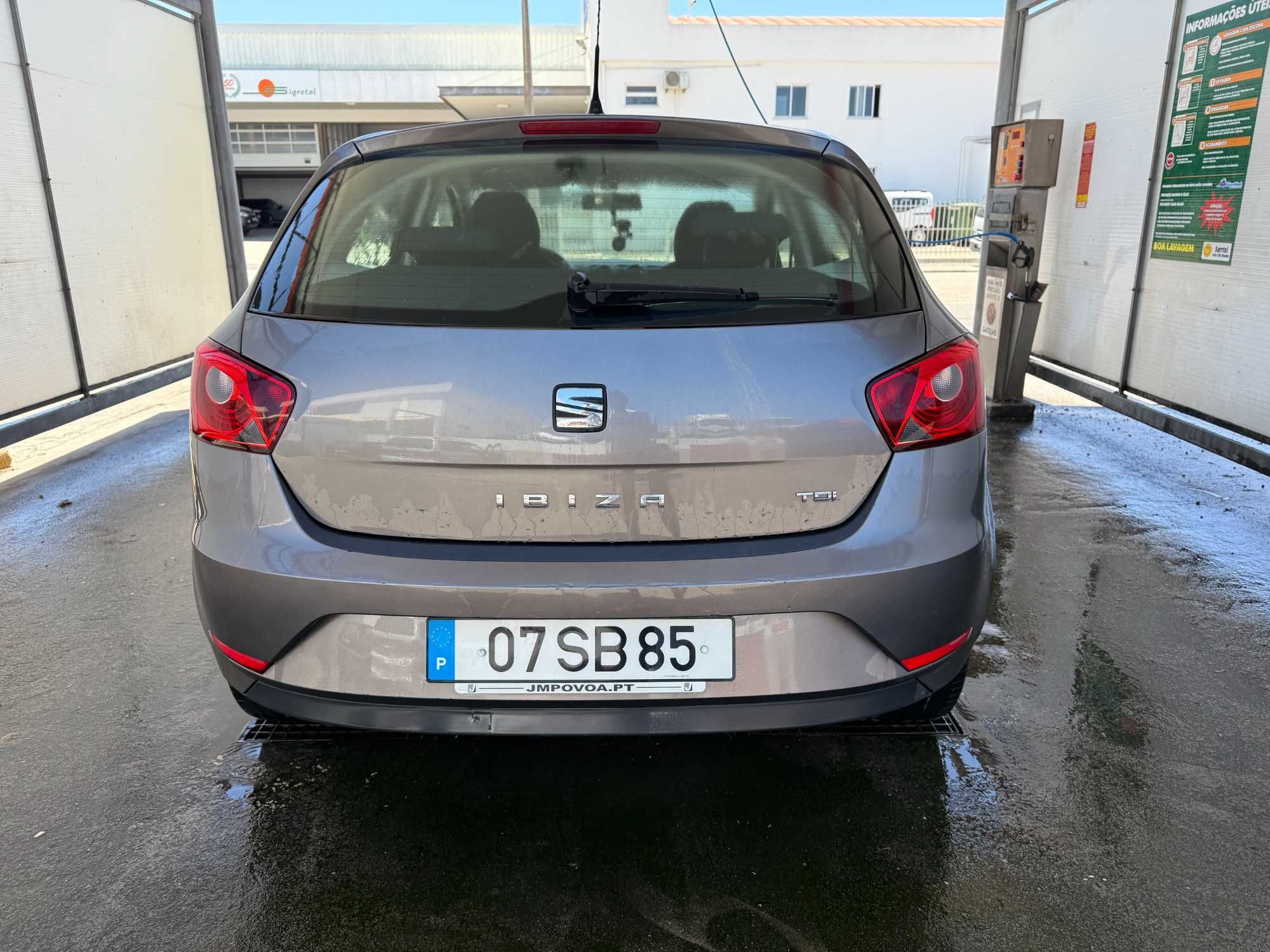 Seat Ibiza 1.4 TDI 90cv – 2016 | Nacional | Excelente consumo