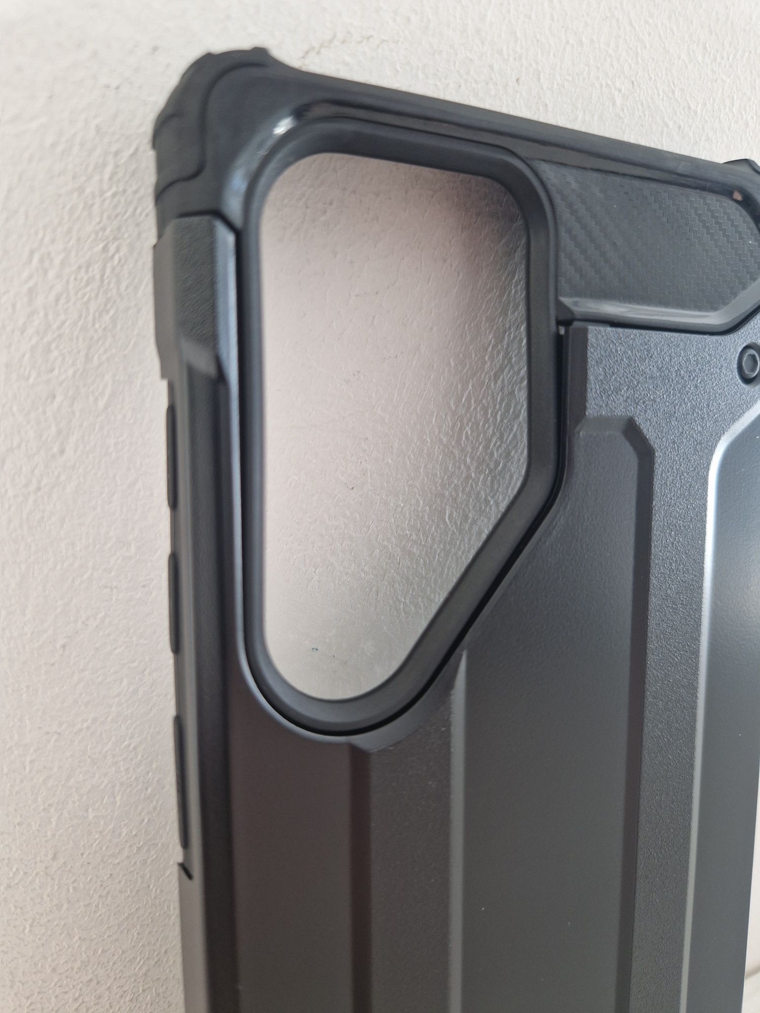 Armor Carbon Case do Samsung Galaxy S25 Ultra Czarny