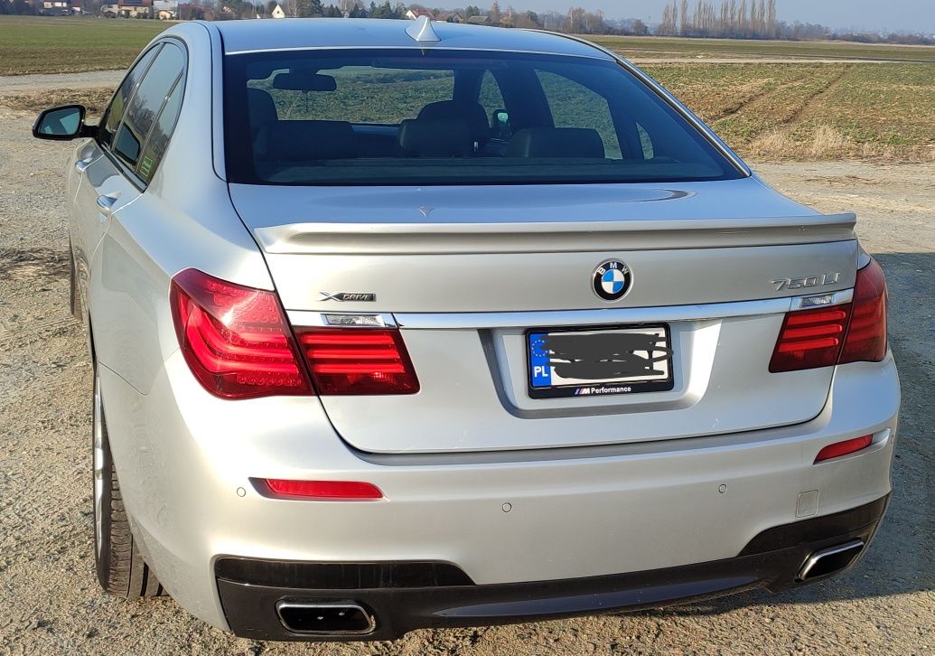 BMW 750 LI. 39000Tys km.F02 Radar.Kamery.Masaże .Pełna opcja  ZF8hp
