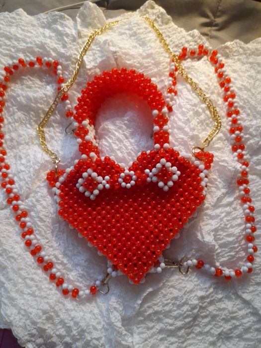 Сумки з бусін ручної роботи