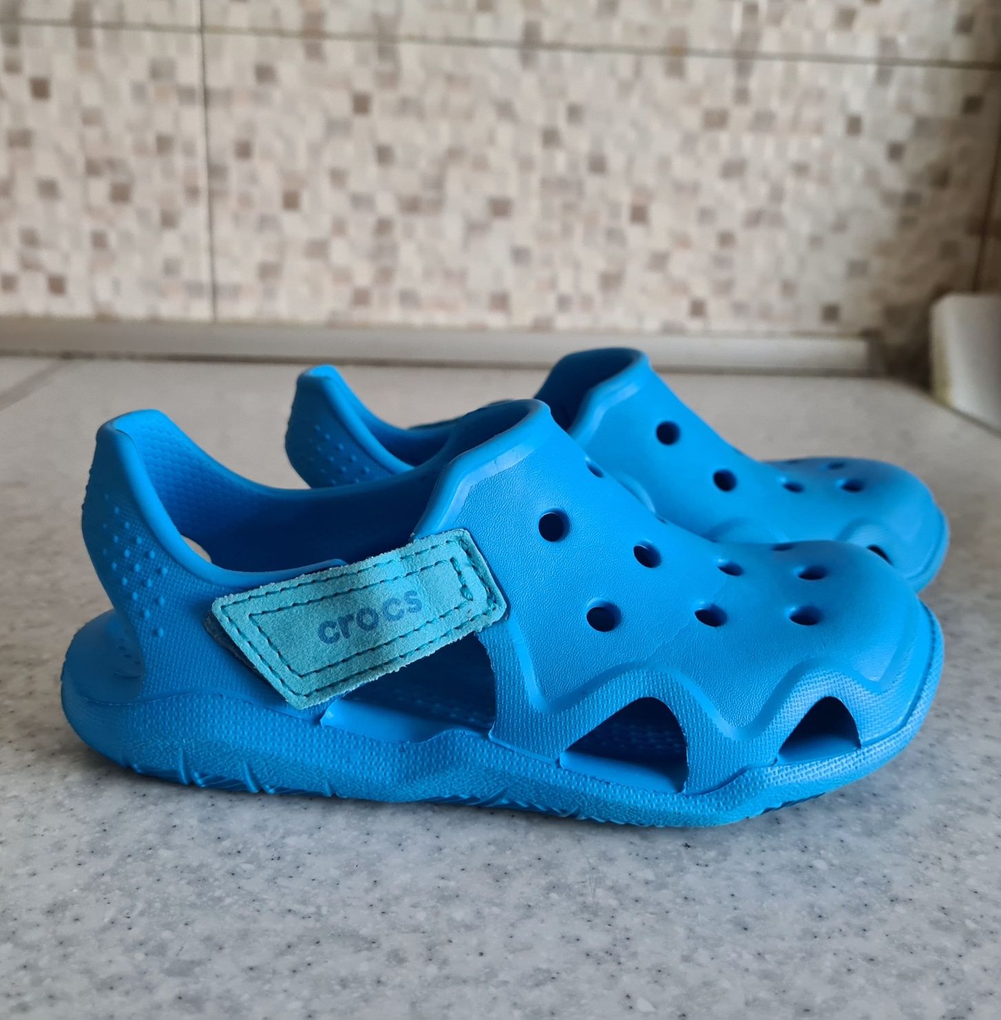 Crocs сандалі аквашузи оригінал С12