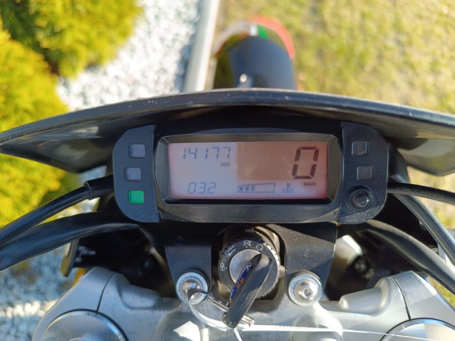 Mondial SMX 125 ABS SM supermoto 2021 Film MOŻLIWY TRANSPORT