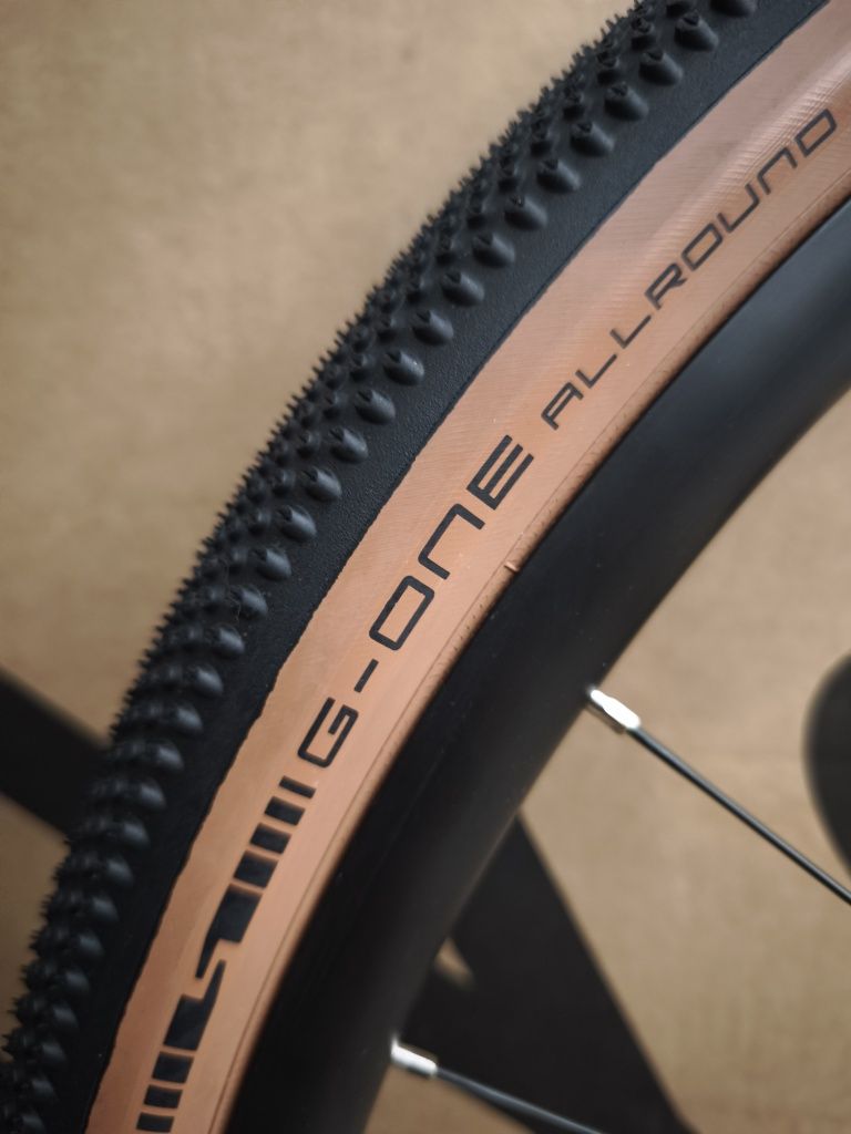 Rodas completas de Gravel (novas)