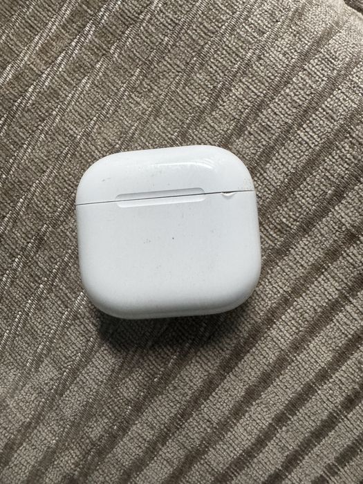 Air pods 4 opakowanje