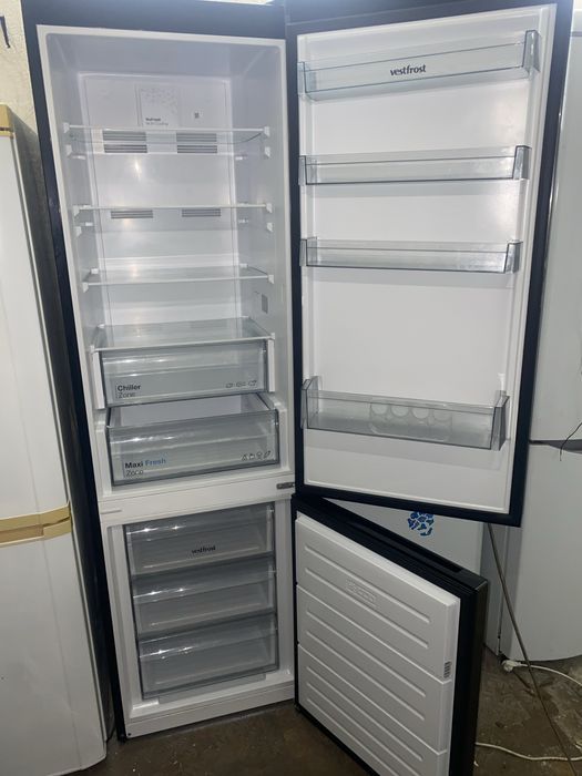 Холодильник. No frost. Гарантия ! Доставка