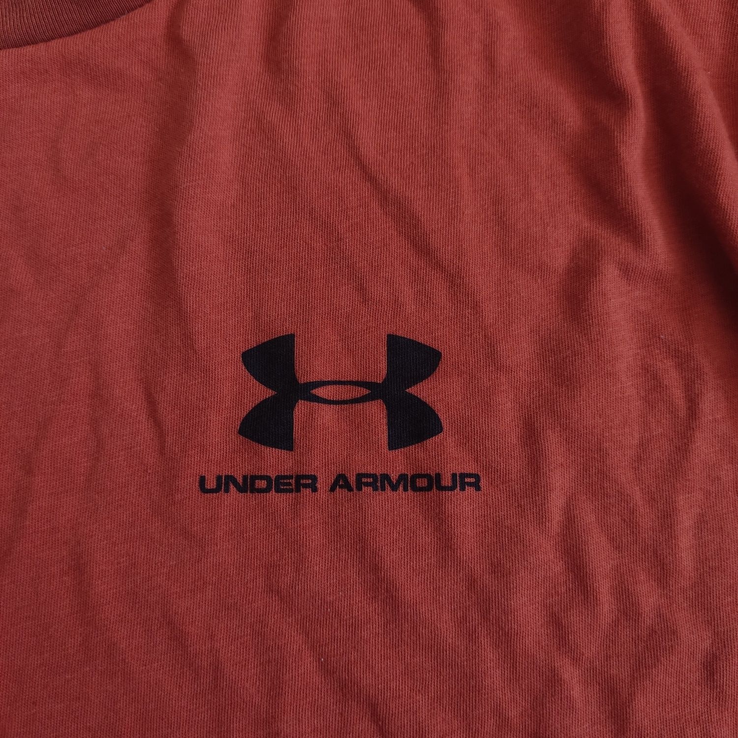 Футболка Under Armour