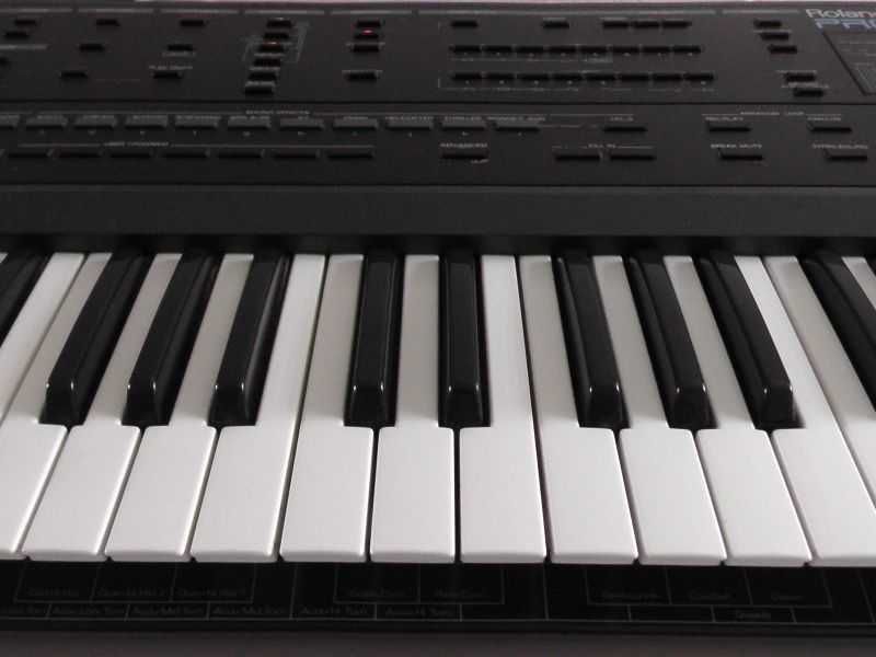 Roland PRO-E Intelligent Arranger Syntezator