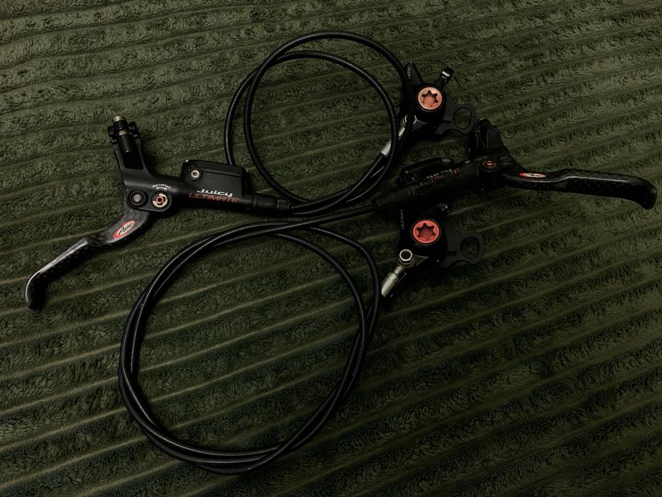 Гадравлічні гальма Avid Juicy Ultimate карбон перед + зад