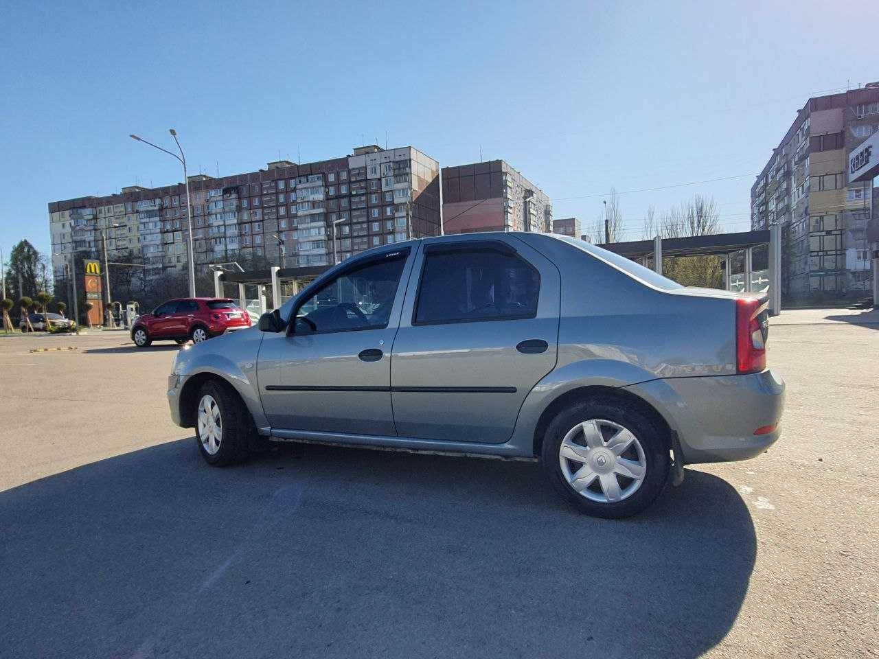 Продам Renault Logan 1,4MPi MT (75 к.с.) 2010 р.