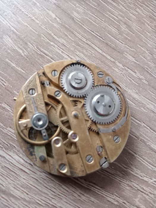 Mechanizm do zegarka kieszonkowego
