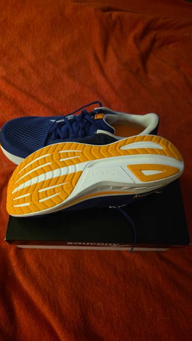 Buty saucony do biegania 48 nowe