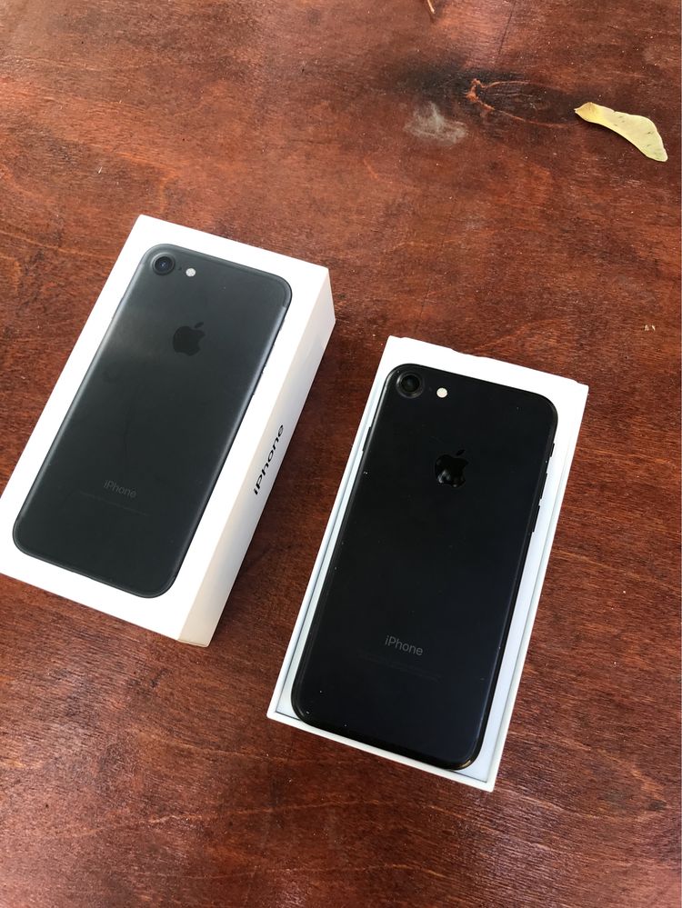 Продам iPhone 7 128 gb