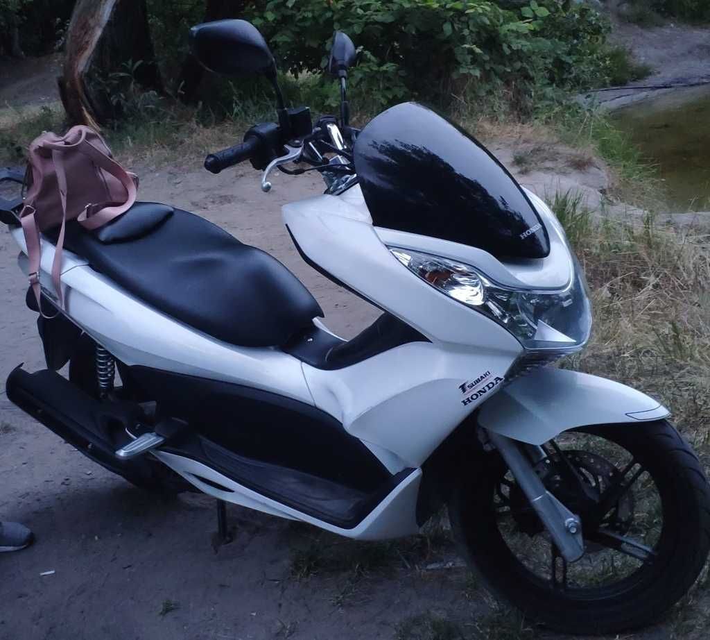 Honda pcx 125 в отличном состоянии