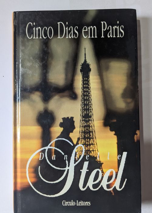 Livros de Nora Roberts/J.D. Robb/Danielle Steel