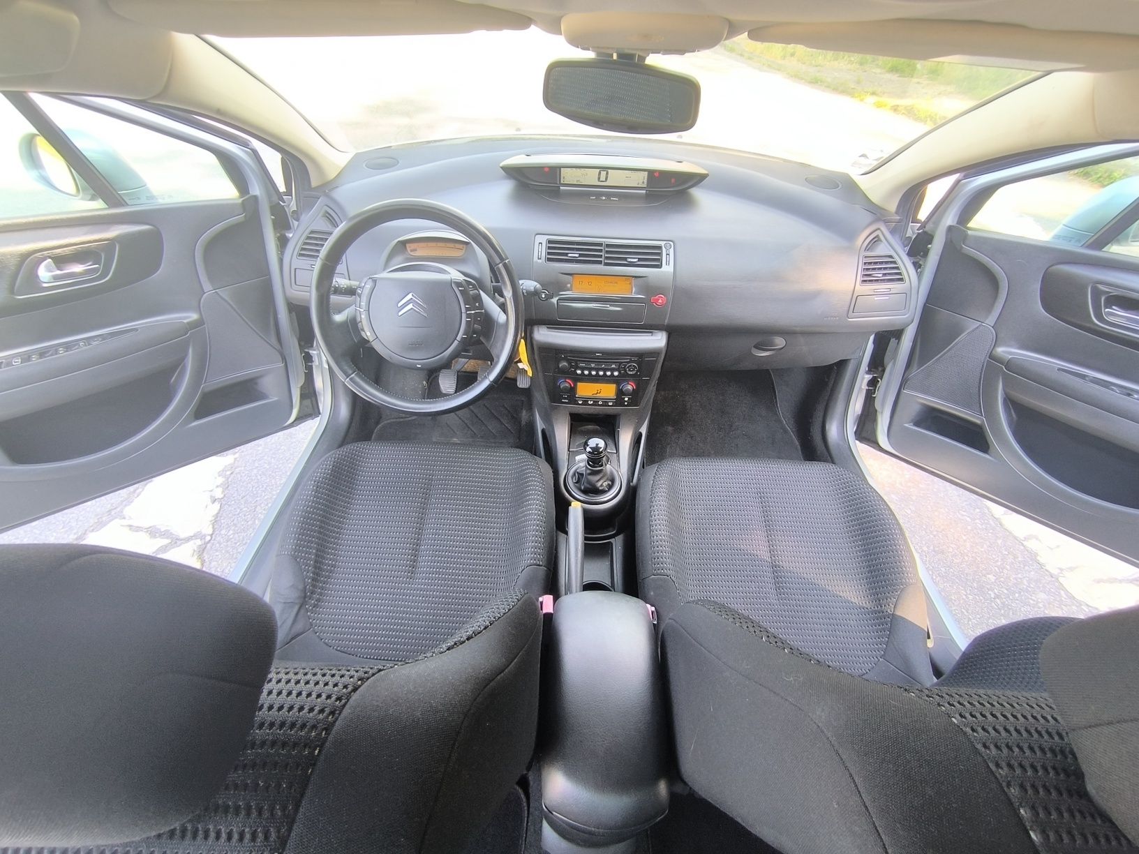 Citroen C4 1.6 HDI Pack VTR 110cv Nacional