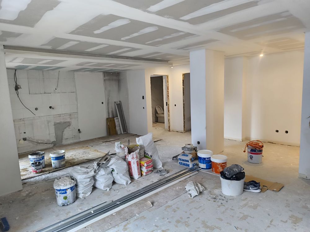 Tratamento de junta tectos falsos e emassamento  e pinturas