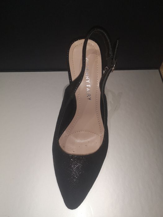 Buty 8bez pięty na klocku