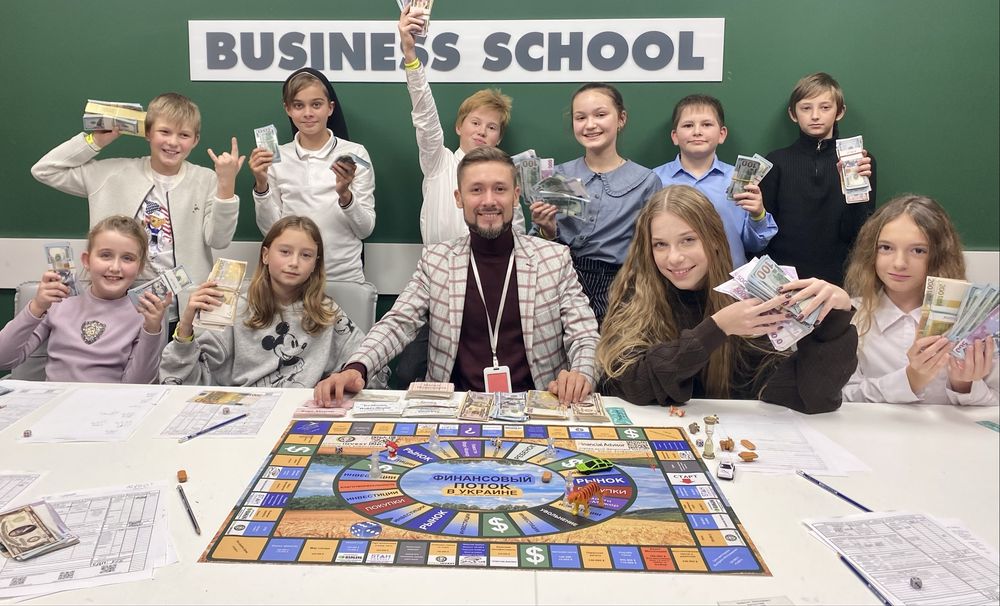 Економічна гра Фінансовий потік - сучасний Cash Flow, Денежный поток