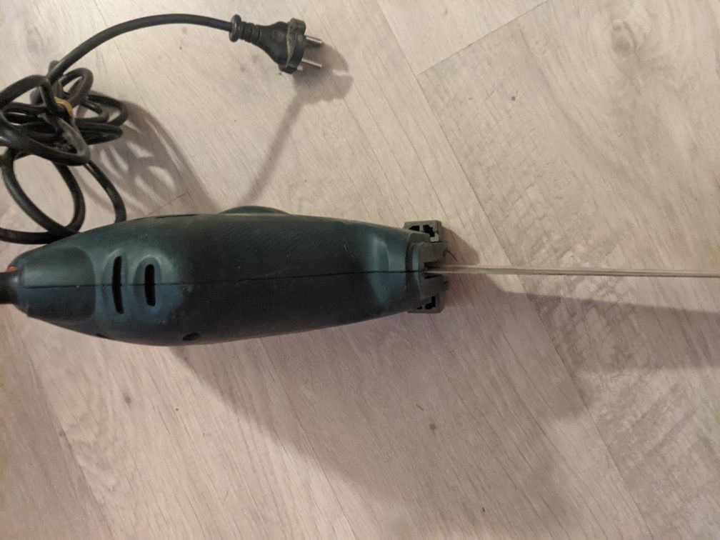 Сабельная пила Black Decker scorpion