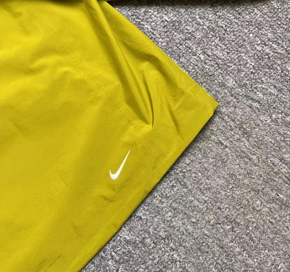 Вітрівка Nike ACG ( асдж )