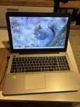 Laptop Asus F555L