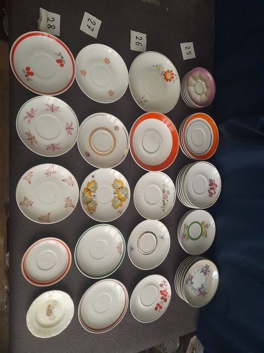 Блюдца,кофейники чайники сахарницы, СССР ( 2 )